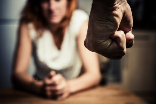 Molestie, Intimidazioni e Ricatti: Come Difendersi e Agire Legalmente