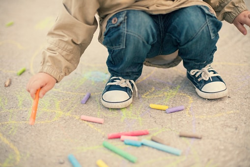 Come Fare Ricerca su una Baby Sitter o una Badante: La Sicurezza Prima di Tutto