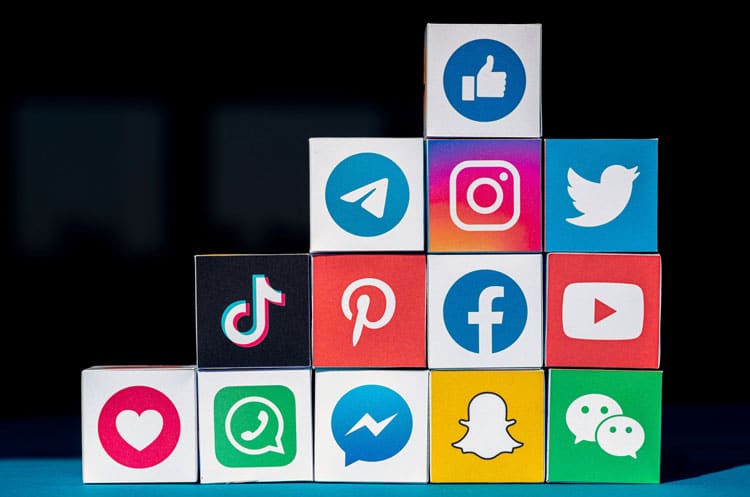 L’uso improprio dei social aziendali da parte dei dipendenti: come tutelarsi